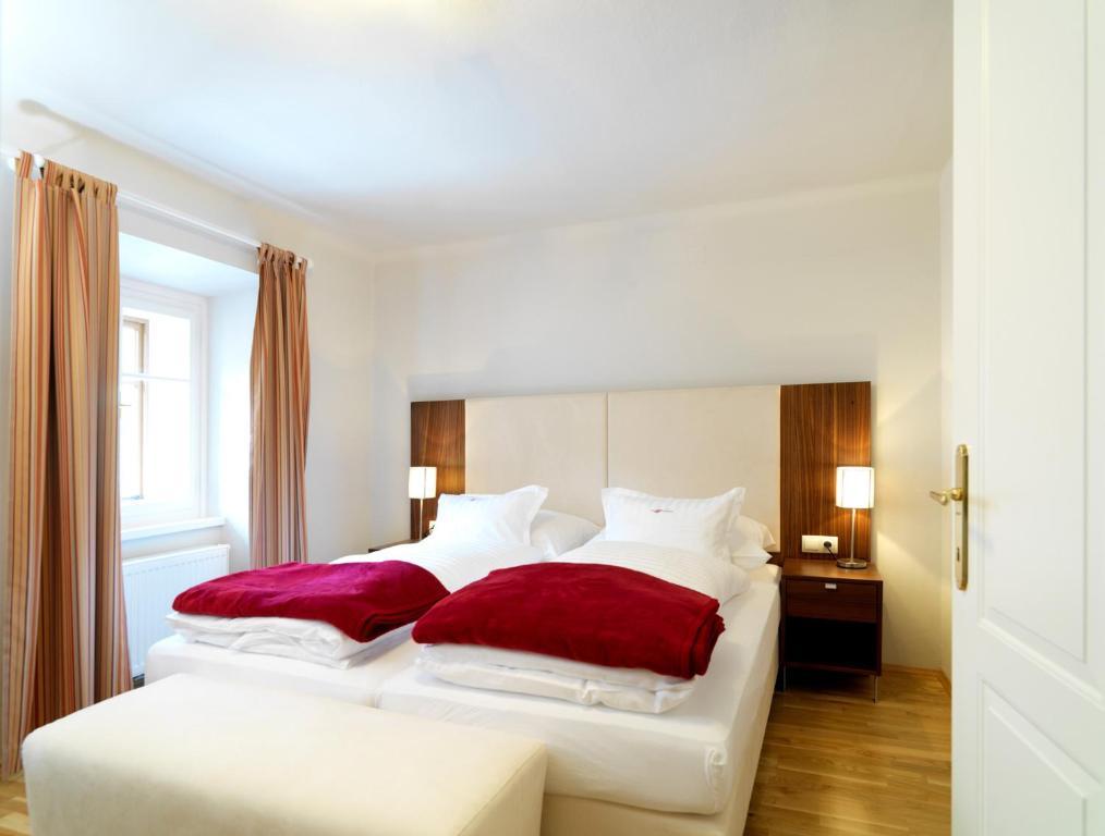 Ferienappartements Oberstbergmeisteramt Obervellach Ruang foto